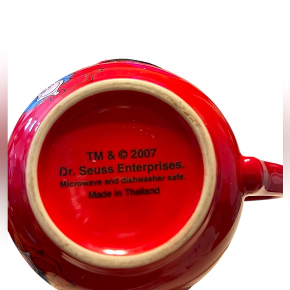💙 Universal Studios Dr. Seuss Cat In the Hat Thing Mug (Thing 2) Red Thing 2 Mug - Picture 6 of 7